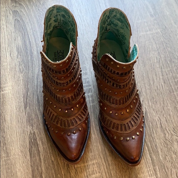 Corral boots/booties 9.5 - Picture 2 of 3